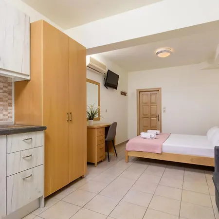 Roula Apartment